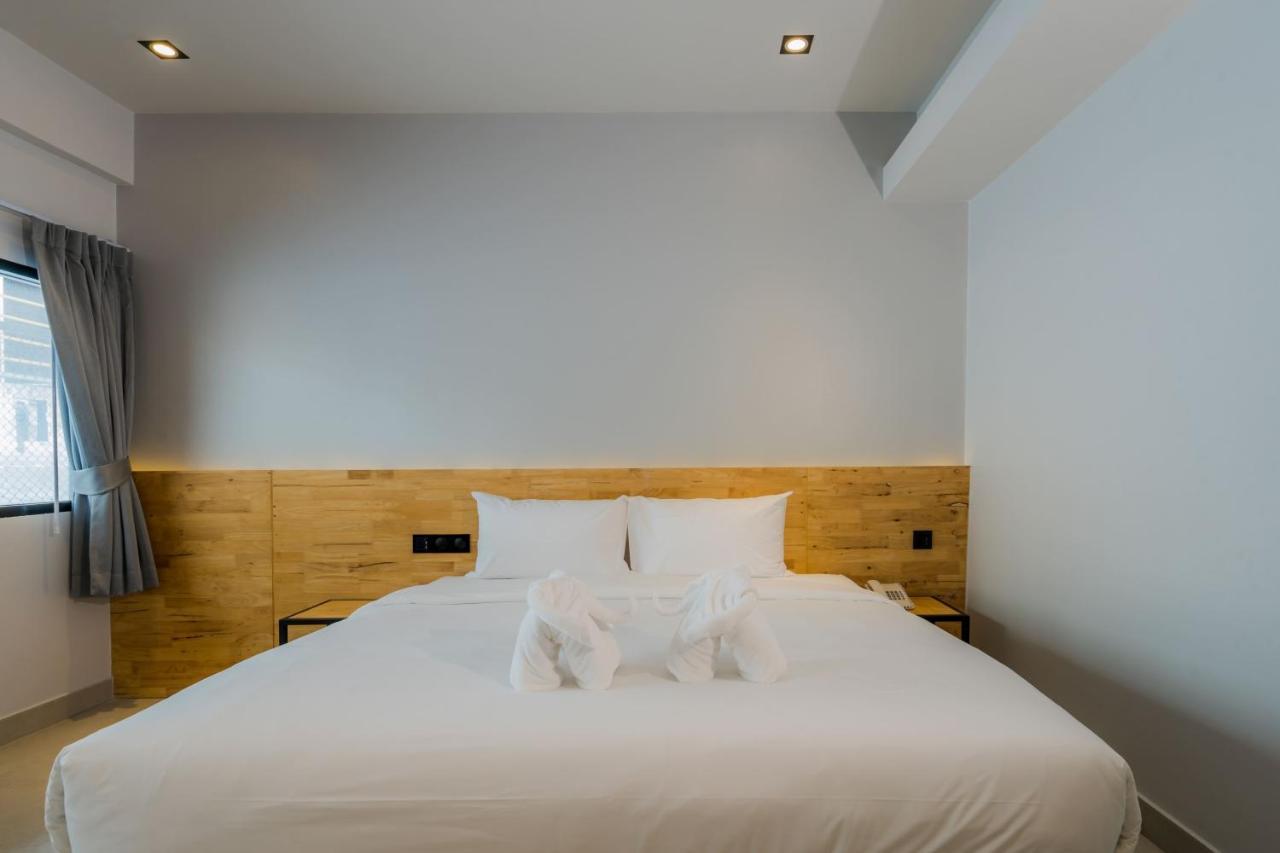 Lek Lek Samui Room X Coffee Bar Bãi biển Chaweng Ngoại thất bức ảnh